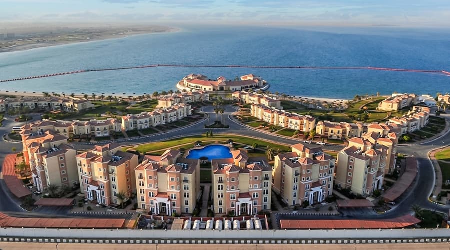 Family vs. Executive Housing: Choosing the Right Fit in the Saudi Market